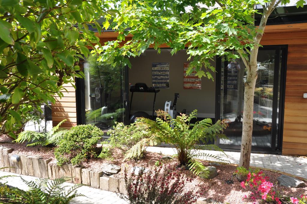 فندق Quinlan & Cooke Boutique Townhouse And Qcs Seafood Restaurant كاهيرسيفين المظهر الخارجي الصورة